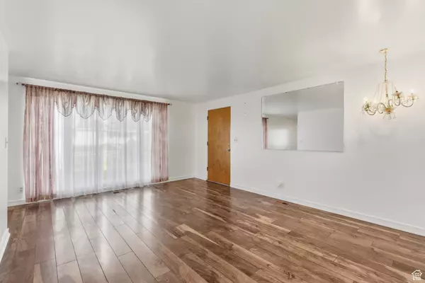 White City, UT 84094,1156 E SERPENTINE WAY S