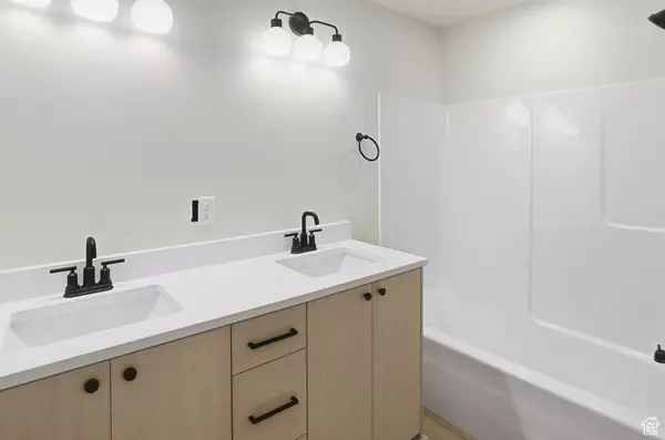 Tremonton, UT 84337,62 E 1225 S