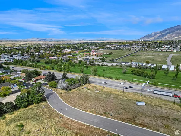 Brigham City, UT 84302,337 E SKYLINE DR #2