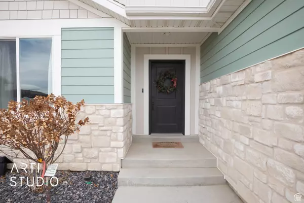 Eagle Mountain, UT 84005,1606 E BOUNTIFUL LN
