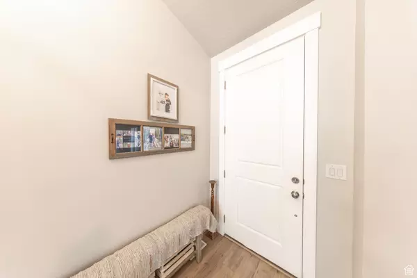 Syracuse, UT 84075,1153 W 1875 S #223