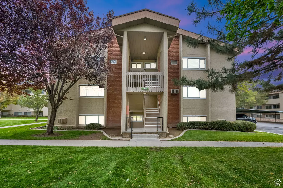 West Jordan, UT 84084,1801 W 7600 S #C201