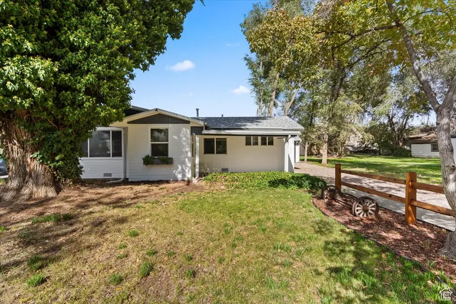 1345 E ELM LEAF CV S, Millcreek, UT 84117