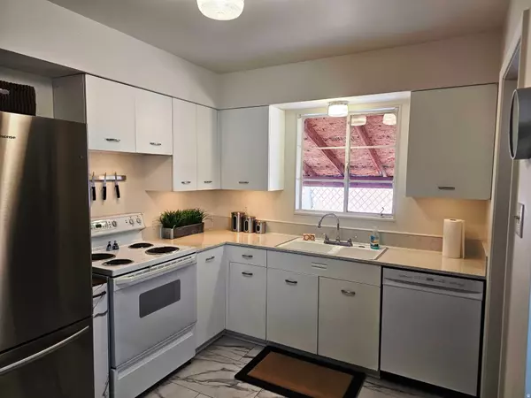 South Salt Lake, UT 84115,311 E VIDAS AVE