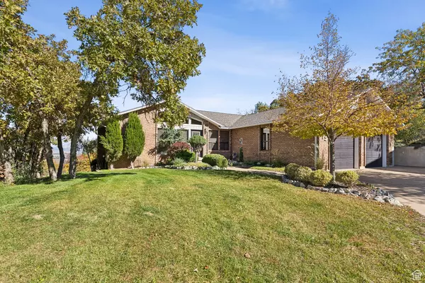 12 S ANGELA WAY, North Salt Lake, UT 84054