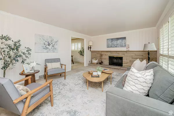 Salt Lake City, UT 84103,209 E DORCHESTER DR N