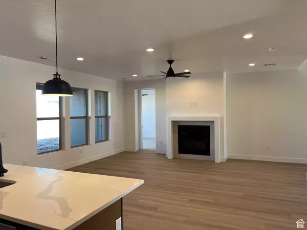 St. George, UT 84770,625 S SAVIO DR #19