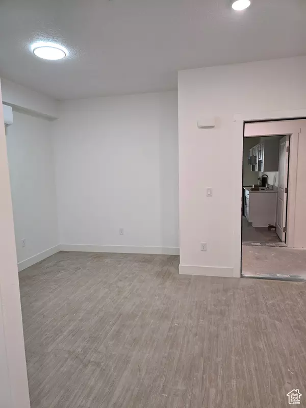 Sunset, UT 84015,2085 N MAIN ST #409