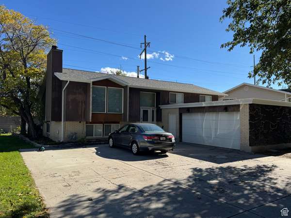 5748 S FERRON CIR, Taylorsville, UT 84129