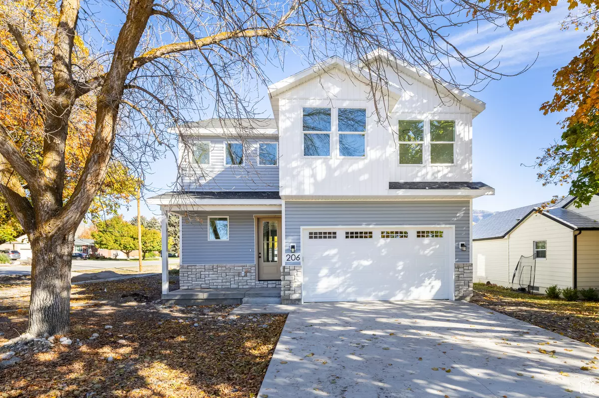 Smithfield, UT 84335,206 S 100 E