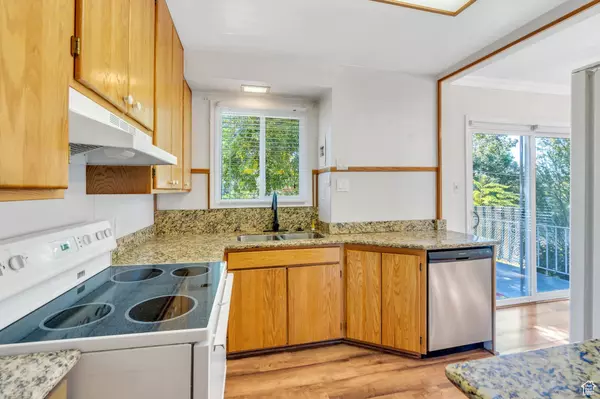 Salt Lake City, UT 84124,3044 E DELSA DR