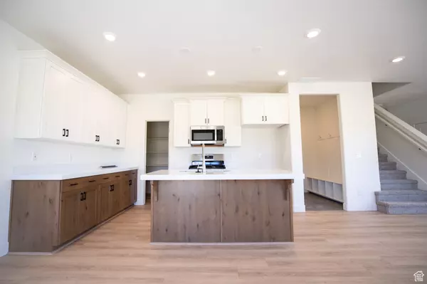 Salem, UT 84653,1084 N 1020 W