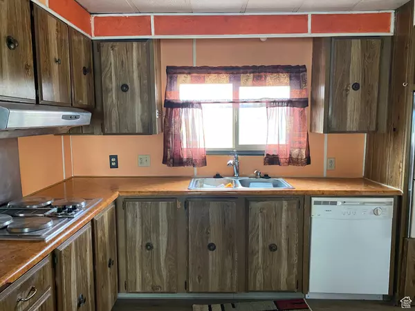 Price, UT 84501,3977 E 6875 S