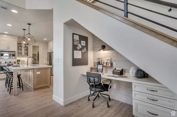 Syracuse, UT 84075,2971 S 2425 W #1124