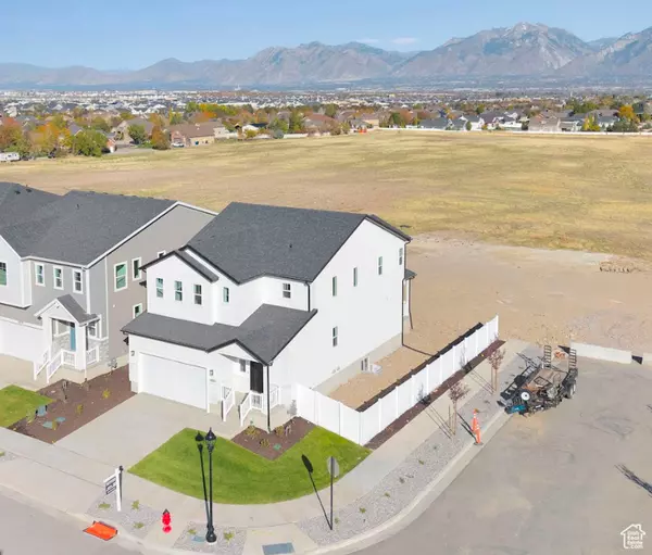 Herriman, UT 84096,12683 S S GLACIER TRAIL LN #139
