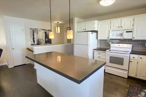 South Ogden, UT 84405,5643 S 1060 E