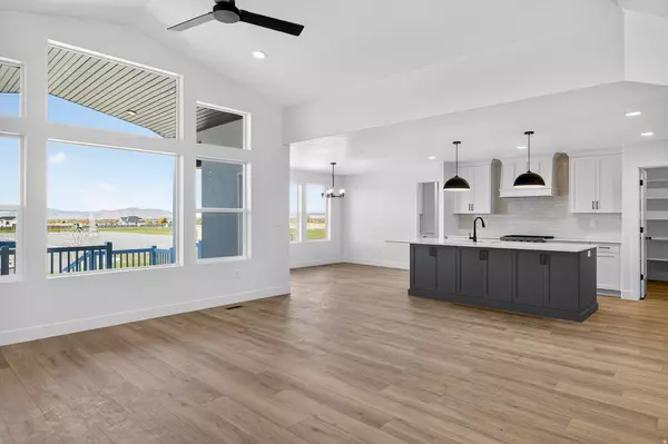 West Haven, UT 84401,3233 S 4975 W #14