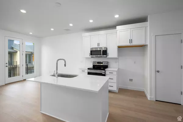 Salt Lake City, UT 84103,436 N BISHOP PL #3-14