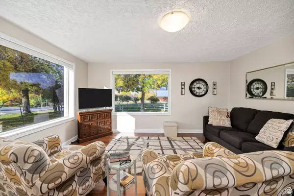 Paradise, UT 84328,85 W 8800 S