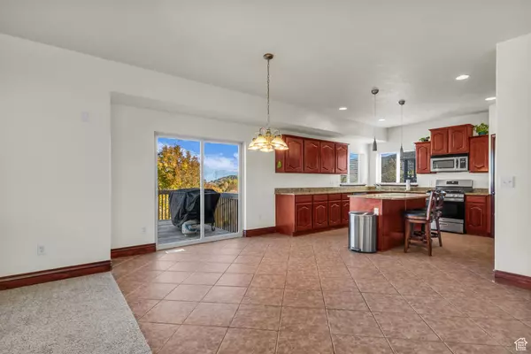 Eagle Mountain, UT 84005,7718 N MOUNTAIN ASH WAY