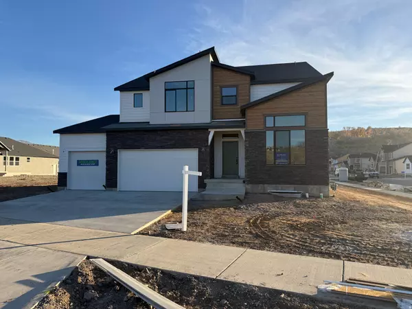 73 W HARPER WAY #108, South Weber, UT 84405