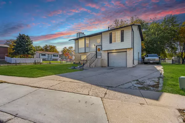 Roy, UT 84067,2907 W 5775 S