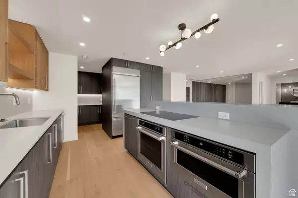 Salt Lake City, UT 84101,48 W BROADWAY #2302