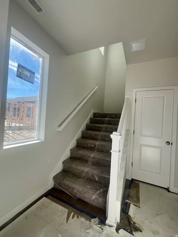 Clinton, UT 84015,2617 N 2080 W #176