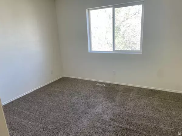 Elsinore, UT 84724,65 W 300 N