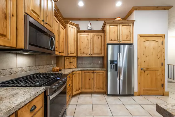 Salt Lake City, UT 84121,2979 STAUNING CV