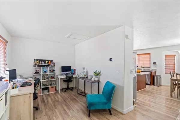 West Valley City, UT 84128,6087 W STILLRIDGE DR