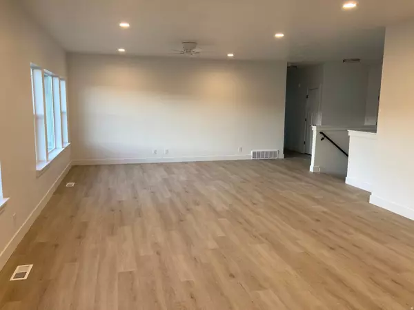 Santaquin, UT 84655,1186 VISTA RIDGE DR