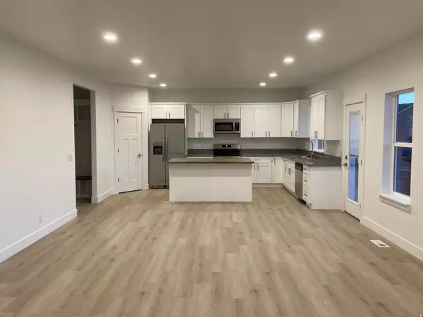 Santaquin, UT 84655,1186 VISTA RIDGE DR