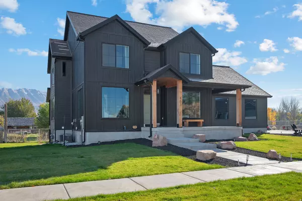 Lehi, UT 84043,453 S 230 W