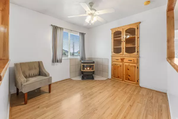 Grantsville, UT 84029,403 S WORTHINGTON ST