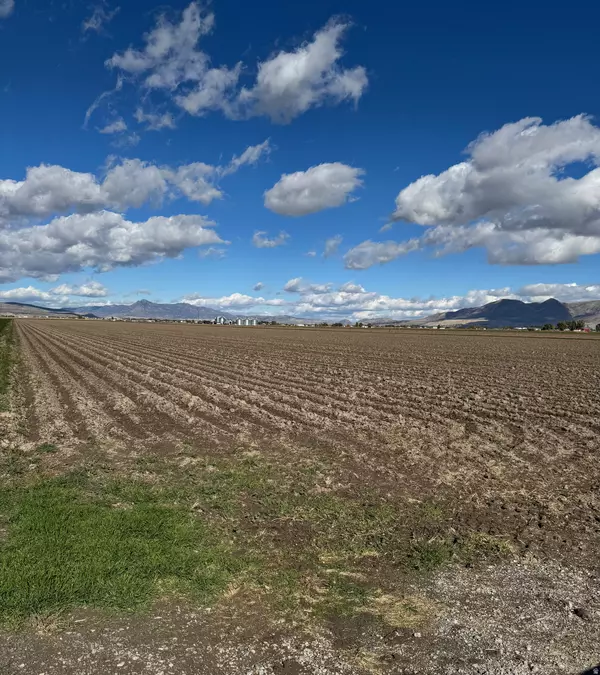 Tremonton, UT 84337,7200 W 8000 RD N