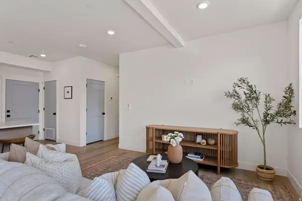 St. George, UT 84790,747 W PERIWINKLE LN #301