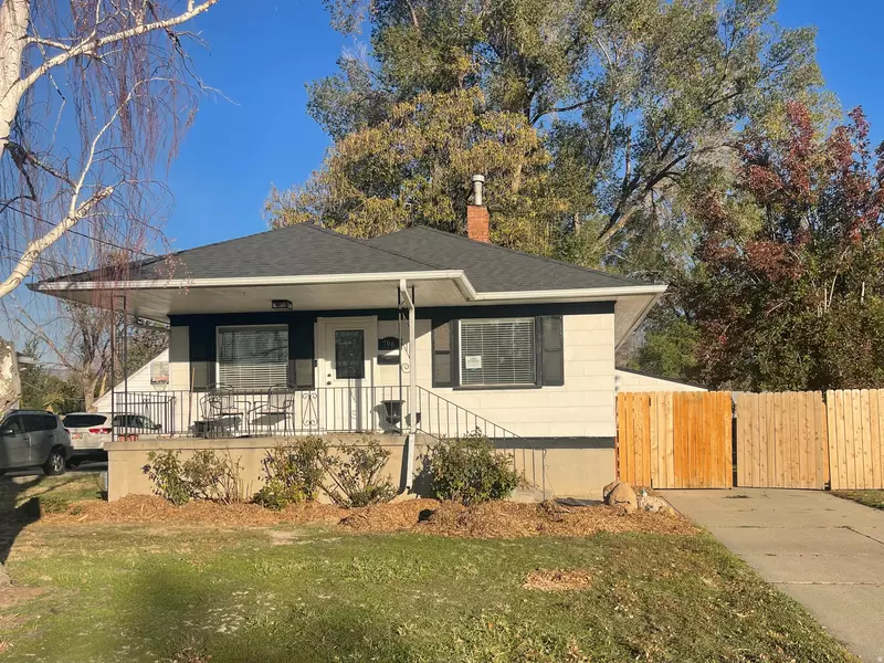 7961 S PIONEER ST, Midvale, UT 84047