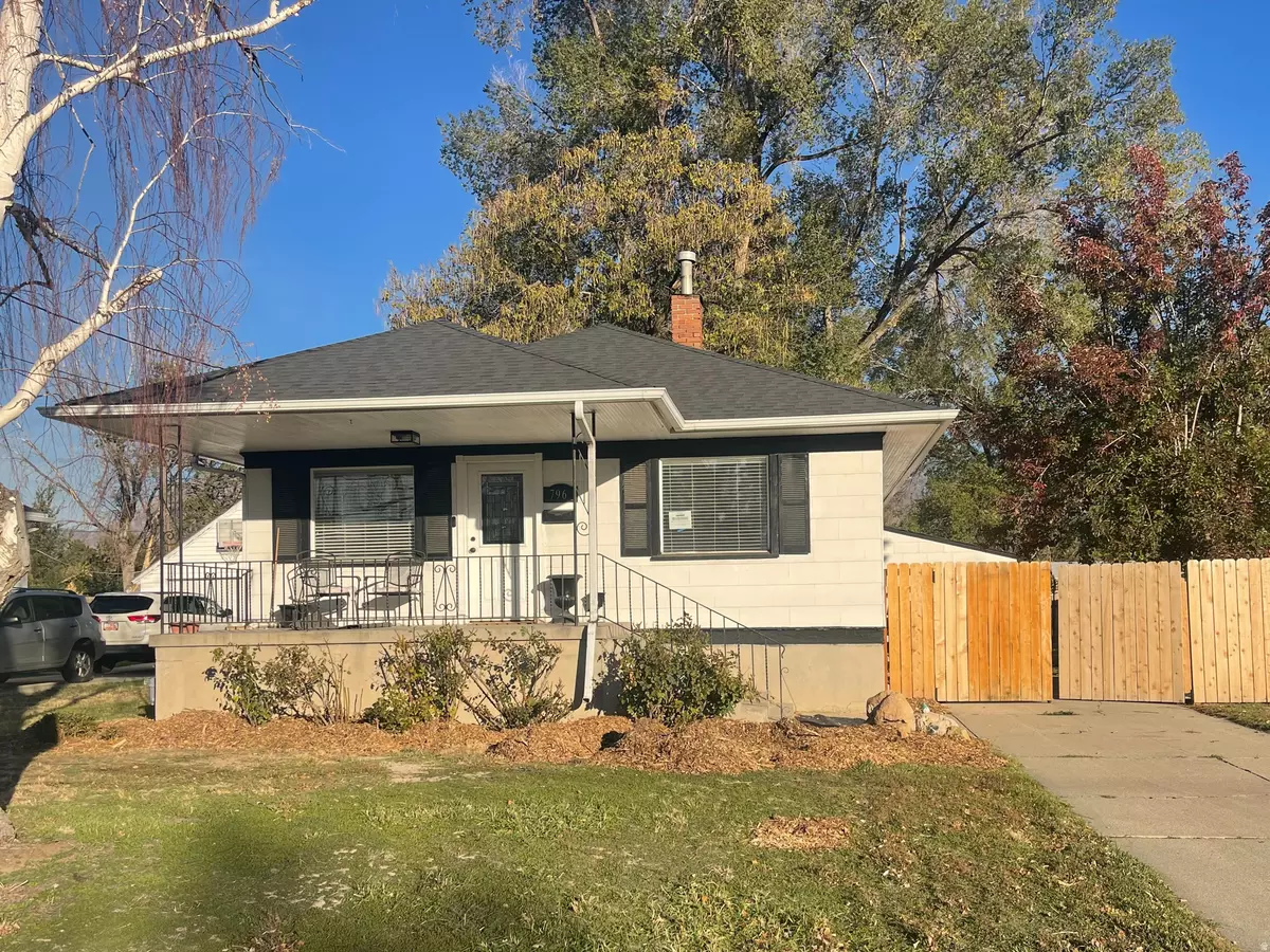 Midvale, UT 84047,7961 S PIONEER ST