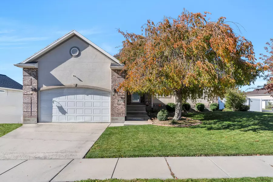 6454 SILVER MEDAL DR, Taylorsville, UT 84129