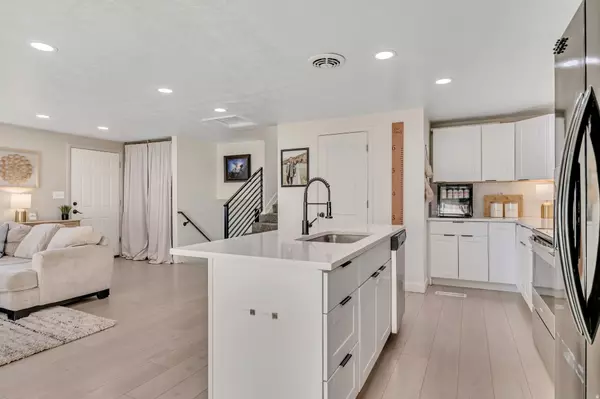 Orem, UT 84097,37 S EASTWOOD DR