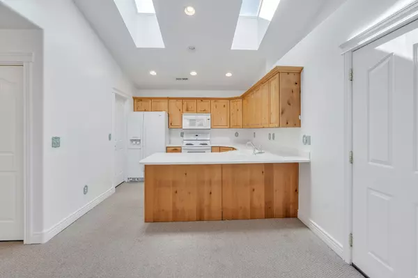 Layton, UT 84041,2298 N 1085 W