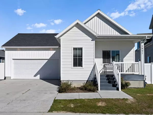 1897 E MAGNOLIA CIR, Eagle Mountain, UT 84005