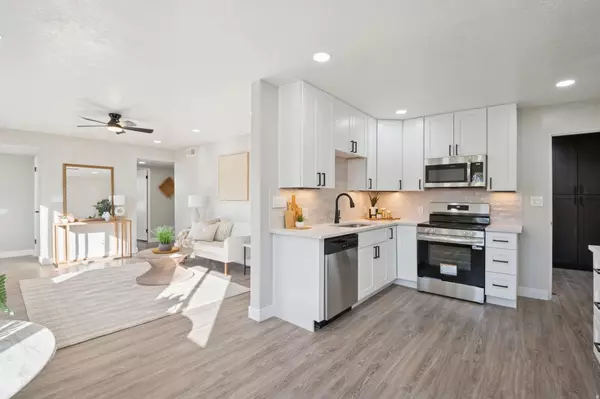 Kearns, UT 84118,4522 W 4925 S