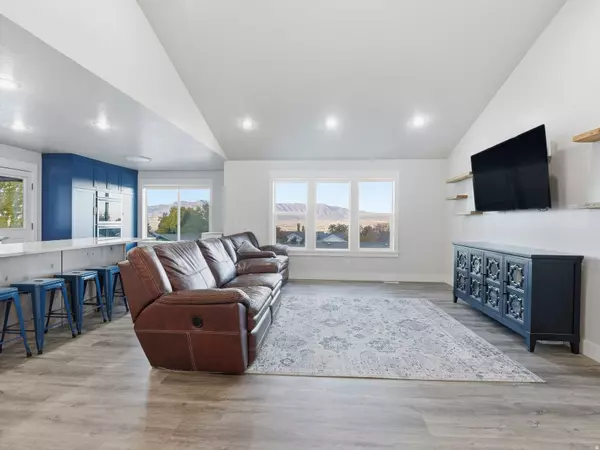 Providence, UT 84332,855 S 500 E