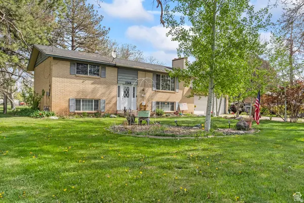 3168 W 1300 N, Clinton, UT 84015