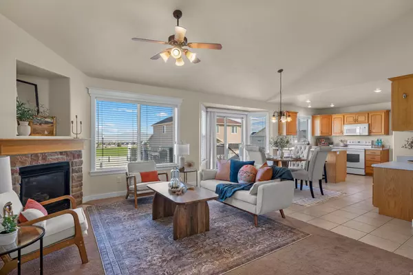 Saratoga Springs, UT 84045,822 N JOSHUA DR W