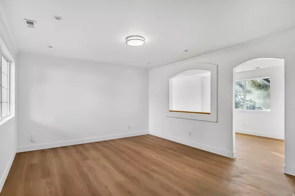 Draper, UT 84020,11880 S LANDOU DR W