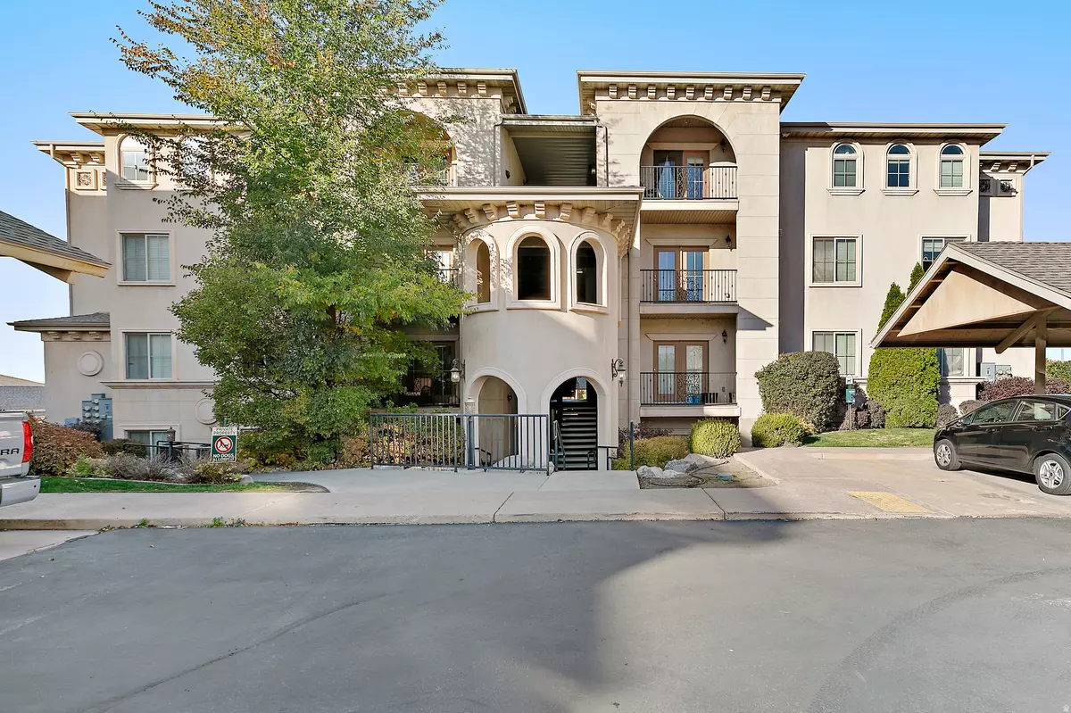 Orem, UT 84057,1030 N 995 W #915