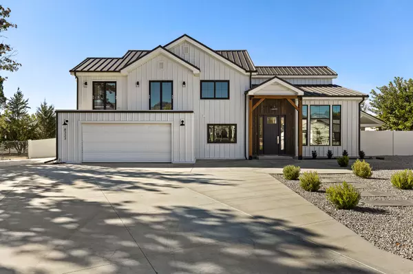 8333 N SAPPHIRE, Diamond Valley, UT 84770